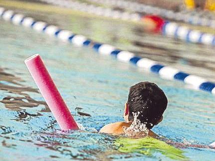 Viele Kinder in Bayern können nicht richtig schwimmen. Viele Kinder in Bayern können nicht richtig schwimmen.