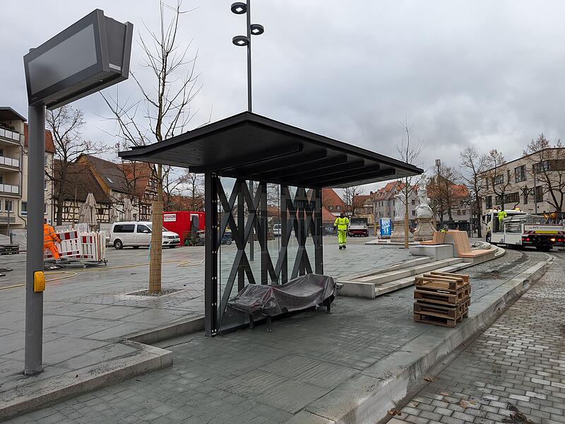 Paradeplatz ForchheimParadeplatz Forchheim Eindrücke vom 29. November, seit der Verkehr am Paradeplatz wieder freigegeben ist.