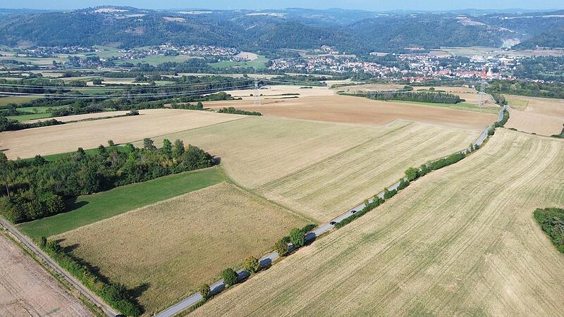 Das ist die Fläche, auf der die 200.000 Quadratmeter große Photovoltaikanlage entstehen soll. Das ist die Fläche, auf der die 200.000 Quadratmeter große Photovoltaikanlage entstehen soll.