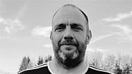 Stefan Küfner, Trainer der Fußballerinnen des SV Fortuna Untersteinach, ist tot. Stefan Küfner, Trainer der Fußballerinnen des SV Fortuna Untersteinach, ist tot.