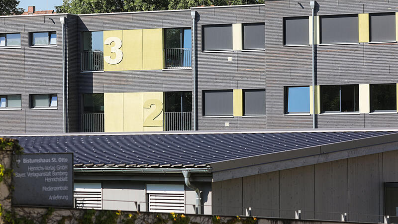 Erzbisch&ouml;fliches Abendgymnasium am Heinrichsdamm in Bamberg: Wegen sinkender Sch&uuml;lerzahlen wird die Schule schrittweise geschlossen.