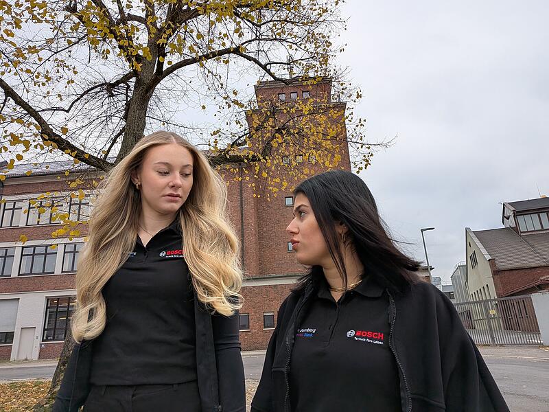 Vertreten die Jugend bei Bosch Bamberg: Mehrsa Mahmoodi (rechts) und Luisa Stromer