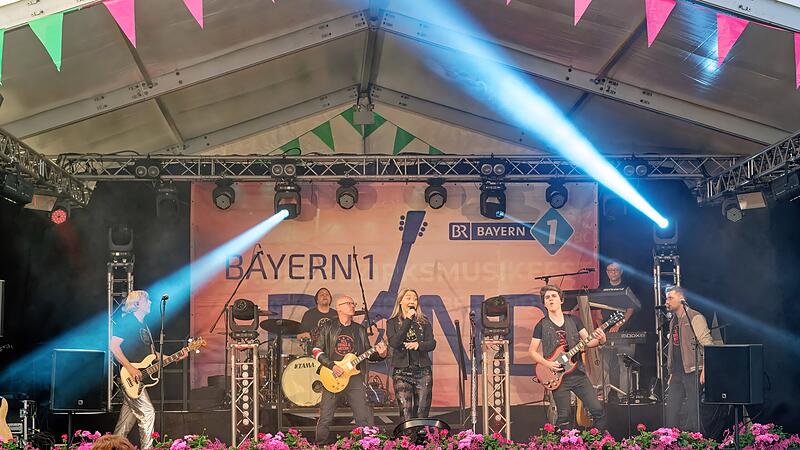 Bayern1-Band in Oberhaid: Gute Stimmung am Freitagabend