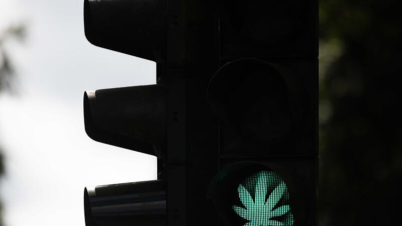 Jetzt ist es entschieden: Der Genuss von Cannabis wird in Deutschland unter Auflagen erlaubt.