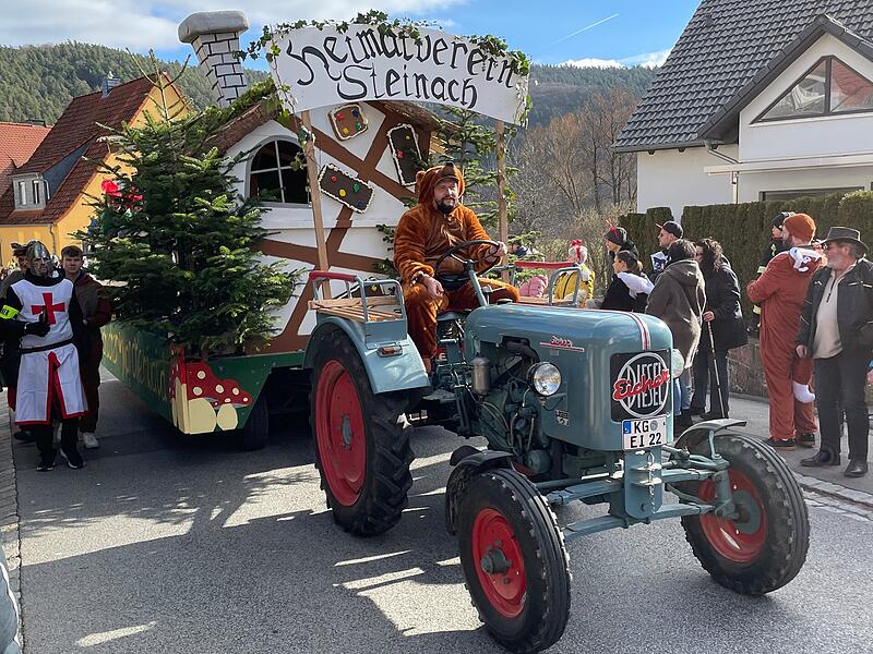 Faschingsumzug in Steinach am 15. Februar 2026Faschingsumzug in Steinach am 15. Februar 2026 Faschingsumzug in Steinach am 15. Februar 2026Faschingsumzug in Steinach am 15. Februar 2026