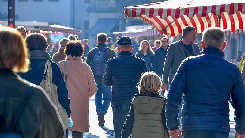 Wissenschaftler der Bamberger Uni sagen: Bis 2040 kommen 7000 Neub&uuml;rger in Bamberg  dazu.  Hei&szlig;t das noch h&ouml;here Mieten und noch  mehr Verkehr?