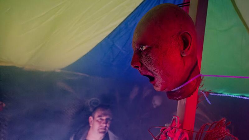 Besuch in Horror-Haus in Duisburg bei Halloween-Fan Sven Wagner