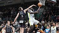 Sport Basketball 2. Bundesliga PROA Saison 2025 / 2026  15. Spieltag  am Samstag  27.12.2025 Spielort  Bayreuth Oberfrankenhalle   Spielbeginn 19.00 h   BBC Bayreuth gegen Uni Baskets M&uuml;nster Halbzeitergebnis 46:36  Endstand 83:82 n.V. Nat DIALLO Neil MA