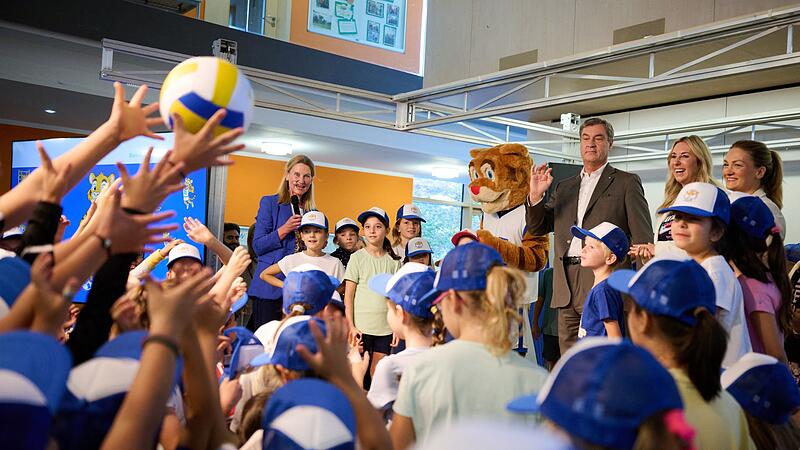 Söder besucht Grundschule Söder besucht Grundschule