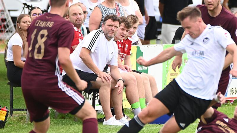 Trainer Mario Lochmann hat zwischen den beiden Relegationsrunden mit seinem Team hart trainiert.