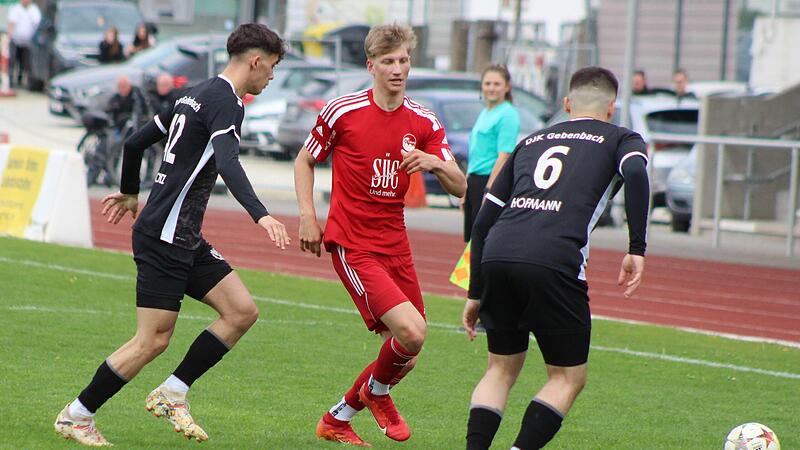 Jonas Kirchner genoss seine Ausbildung in der Jugend von Rot-Wei&szlig; Erfurt und spielte dann f&uuml;r den FC Coburg.