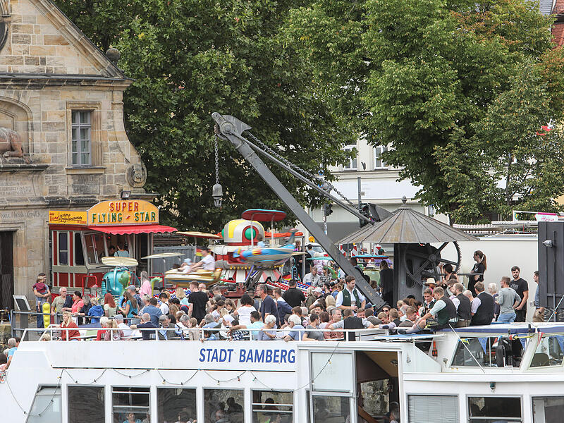 Bamberg; Sandkirchweih Samstag mit Jugend-FischerstechenDer Sandkerwa-Samstag in Bildern