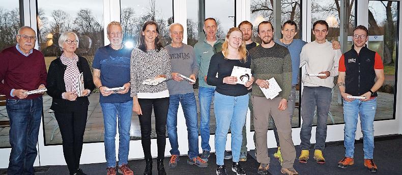 Die Übungsleiterinnen und Übungsleiter der Sektion. Die Übungsleiterinnen und Übungsleiter der Sektion.