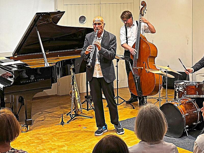 Das Thilo-Wolf-Jazz-Quartett (v.l.) Thilo Wolf, Norbert Nagel, Klaus Sebastian Klose und Jean Paul H&ouml;chst&auml;dter. Christiane Brenner