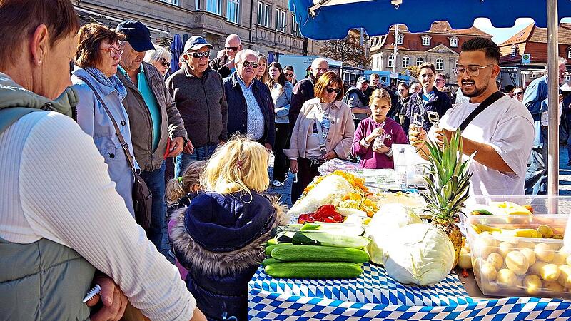 Im Vorjahr zog das Drei-Länder-Treffen mit seinen verschiedenen Angeboten viele Besucher an. Heike Schülein Im Vorjahr zog das Drei-Länder-Treffen mit seinen verschiedenen Angeboten viele Besucher an. Heike Schülein