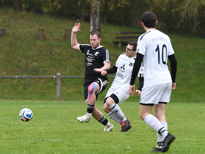 TSV Zell a.E. vs. SC Lu&szlig;berg-Rudendorf, Zell a.E., Sportgel&auml;nde Zell