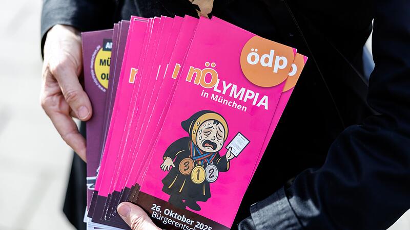 Protestaktion vom NOlympia-Bündnis in München
