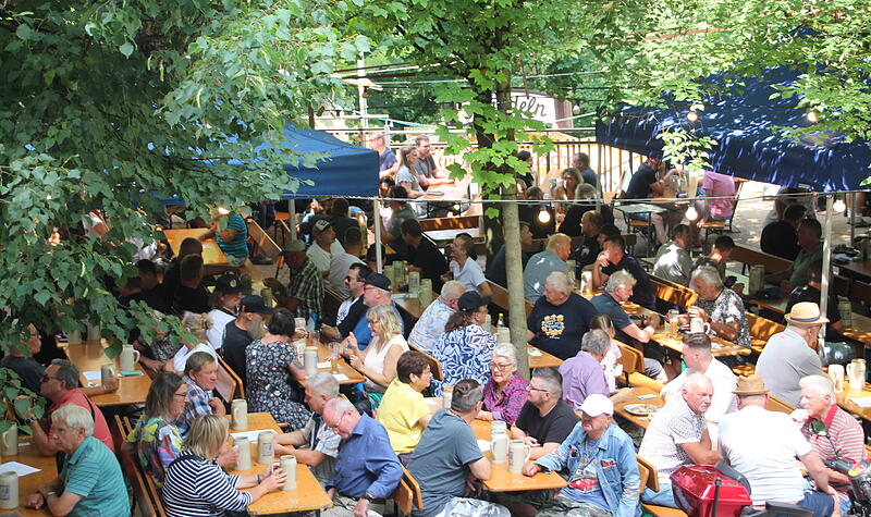 Annafest: Schlachtschüssel 2024Annafest: Schlachtschüssel 2024 Annafest: Schlachtschüssel 2024Annafest: Schlachtschüssel 2024