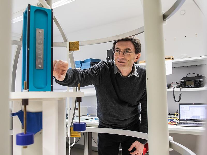 Prof. Dr. Hakan Kayal hält es nicht für unwahrscheinlich, dass Zivilisationen existieren, die wissenschaftlich viel weiter sind als wir und Technik anwenden, die uns heute unvorstellbar erscheint.