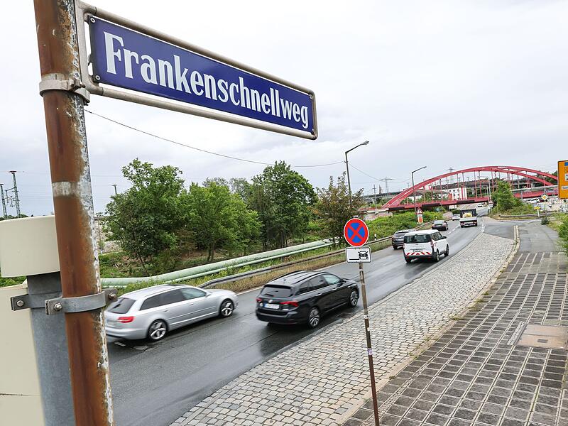 Bürgerentscheid zum Ausbau Frankenschnellweg in Nürnberg Bürgerentscheid zum Ausbau Frankenschnellweg in Nürnberg