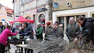 Beste Laune herrschte bei Besuchern und H&auml;ndlern beim Jahrmarkt in Forchheim.Forchheim & Fr&auml;nkische Schweiz