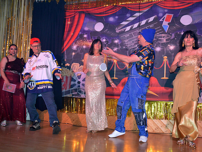 Faschingssitzung in Seubrichshausen 2025Fasching Seubrigshausen 2025 Faschingssitzung in Seubrichshausen 2025Fasching Seubrigshausen 2025