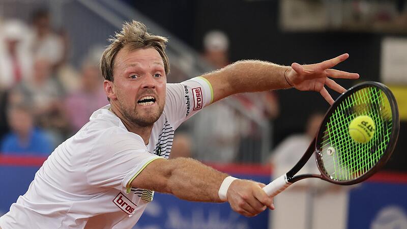 Keine Medaille f&uuml;r Kevin Krawietz: Der Witzmannsberger Tennisprofi verlor das olympische Doppel-Viertelfinale mit Partner Tim P&uuml;tz.