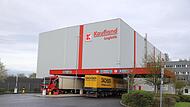 Vom Zentrallager in Donnersdorf werden alle etwa 800 Kaufland-Filialen bundesweit mit Nonfood-Ware beliefert.