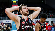 Ein enttäuschter Moritz Krimmer (links) nach dem Ausscheiden der Bamberg Baskets aus der ENBL. Ein enttäuschter Moritz Krimmer (links) nach dem Ausscheiden der Bamberg Baskets aus der ENBL.
