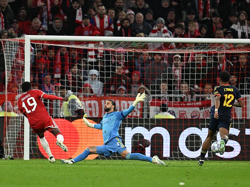 Bayern München - FC Arsenal Bayern München - FC Arsenal