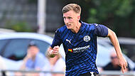 Herzogenaurachs Torjäger Kevin Rockwell – hier im Spiel gegen Zeckern – führt mit 14 Treffern die Torschützenliste der Bezirksliga an.