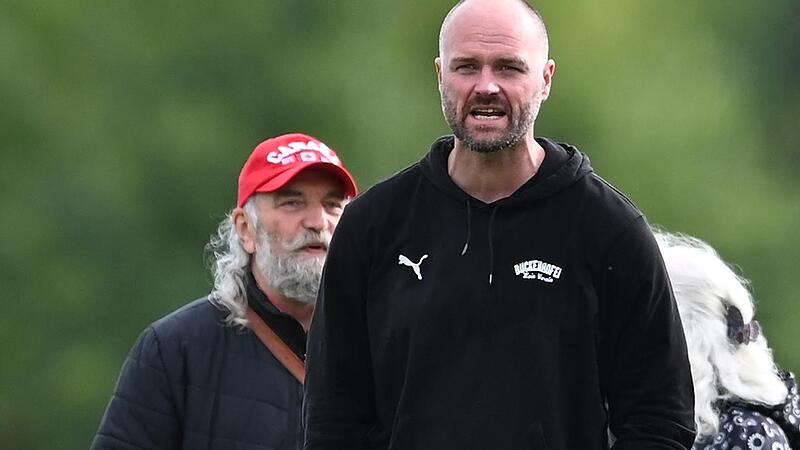 Buckenhofens Trainer Markus Fischer – hier auf einem Archivbild – musste einen Rückschlag hinnehmen.Forchheim & Fränkische Schweiz