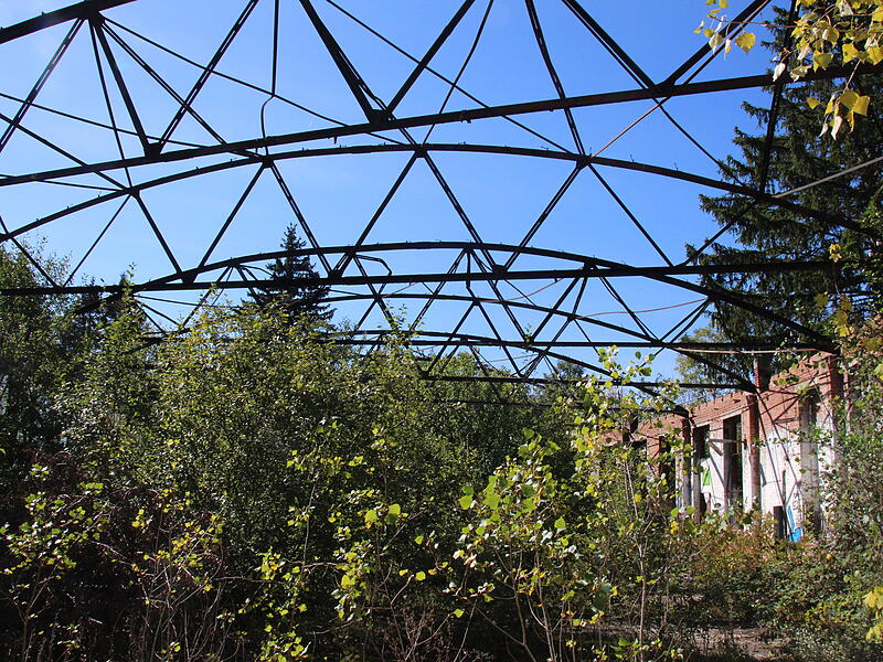Lost Place - der Alte Lokschuppen in CoburgLost Place - der Alte Lokschuppen in Coburg Lost Place - der Alte Lokschuppen in Coburg