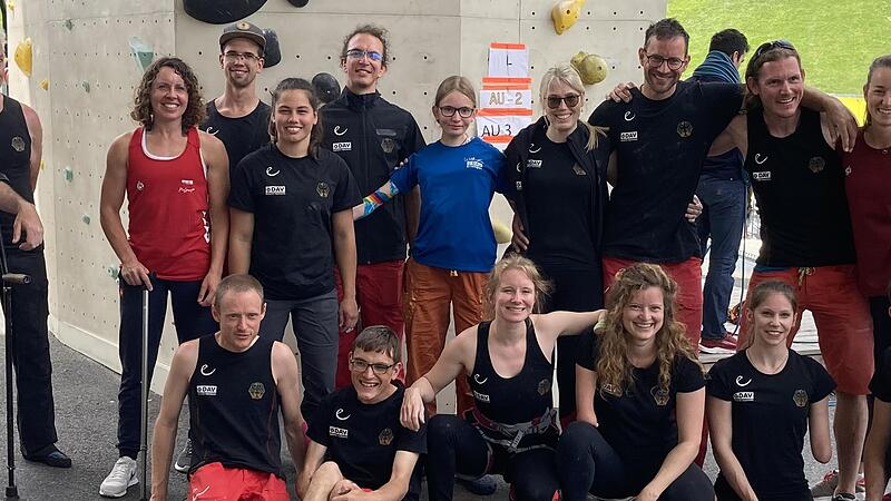 In der Parasportgruppe des DAV Erlangen f&uuml;hlt sich Jule Breuning (blaues Shirt, Mitte) pudelwohl.Forchheim & Fr&auml;nkische Schweiz