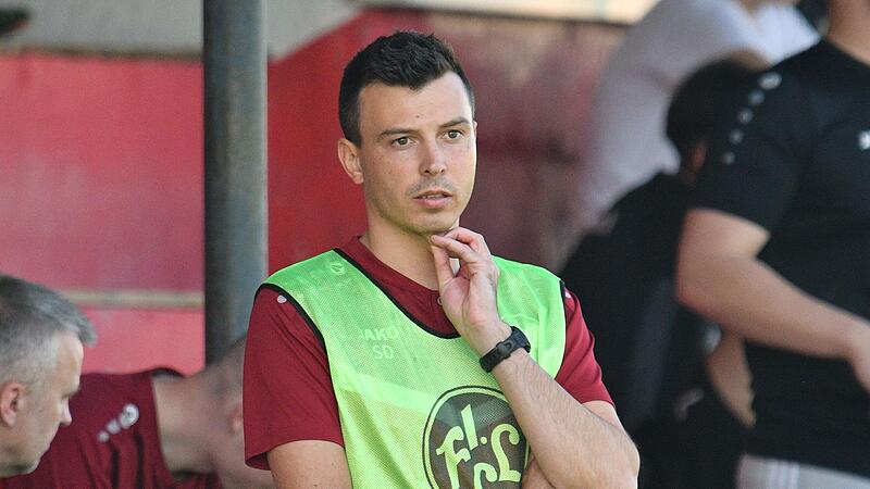 Stefan Dietz muss einen personellen Umbruch beim FC Lichtenfels moderieren.