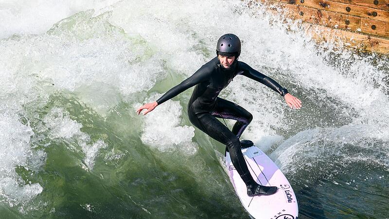 Valeska Schneider war eine der ersten, die die Nürnberger Welle ausprobieren durfte. Valeska Schneider war eine der ersten, die die Nürnberger Welle ausprobieren durfte.
