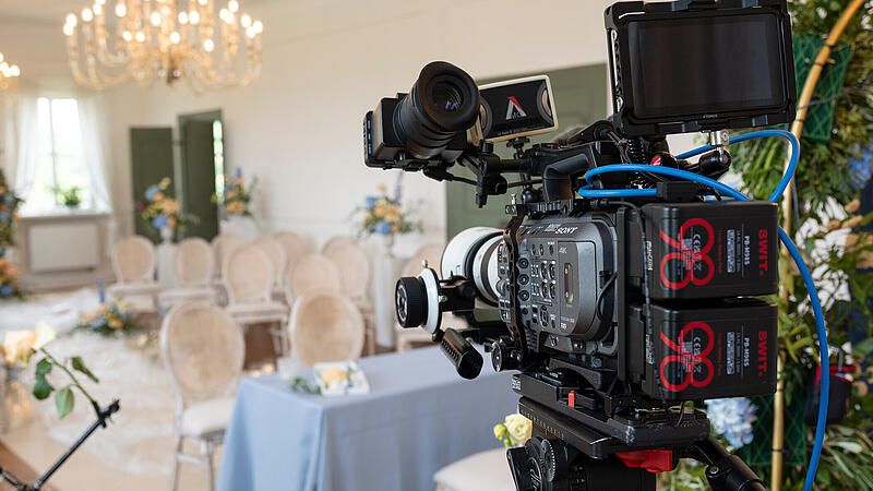 Vier „Hochzeiten auf den ersten Blick“ wurden hier in der Region gedreht. Hier auf Schloss Atzelsberg in Marloffstein.