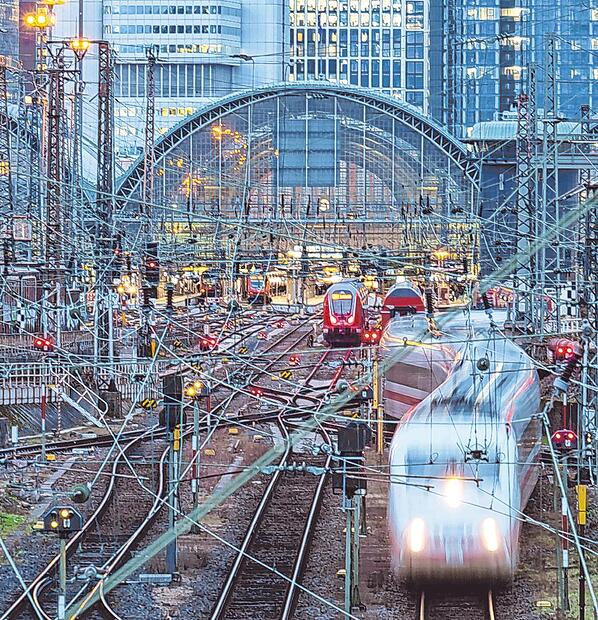 Bahnfahren in Europa ist nicht so leicht, wie es sein k&ouml;nnte. Die EU-Kommission will das nun &auml;ndern.