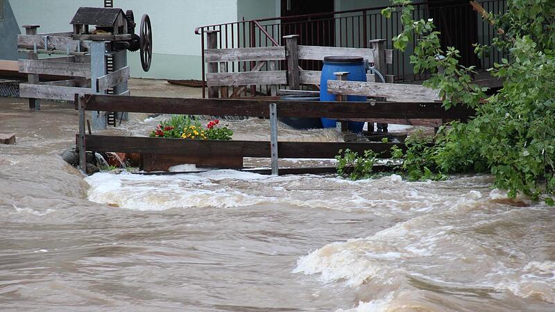 Bei Hochwasser ist oft Land unter im Aischgrund. Extreme Ereignisse wie 2021 fordern nun die Fachleute.