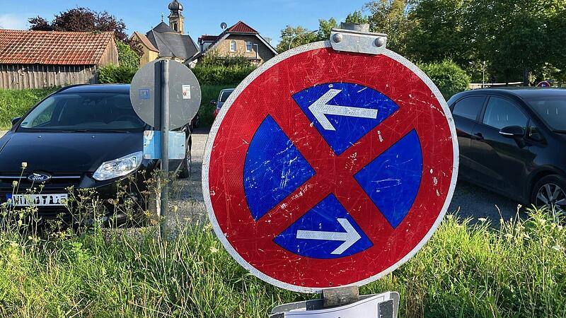 Ab Dienstag, 3. September, ist der gro&szlig;e Ausweichparkplatz in Etwashausen teils gesperrt.