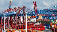 Containerumschlag im Hafen Hamburg