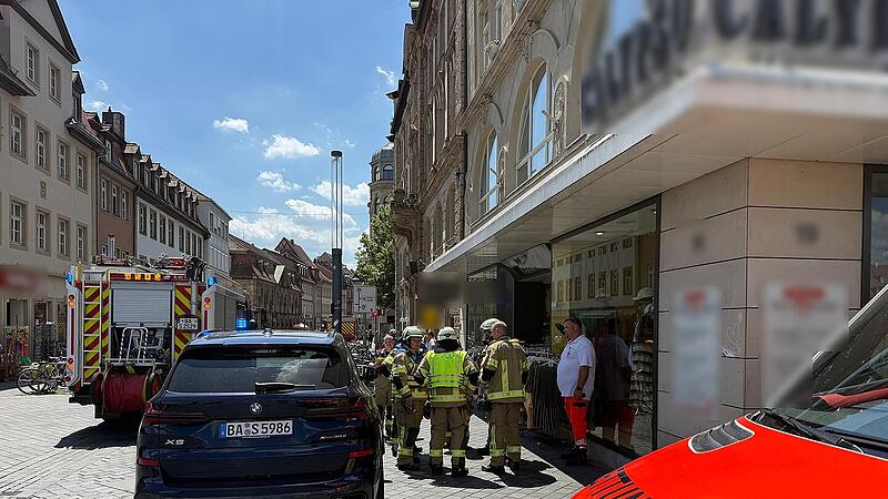 Bamberg: Feuerwehreinsatz in Gebäude an der Kettenbrücke Bamberg: Feuerwehreinsatz in Gebäude an der Kettenbrücke