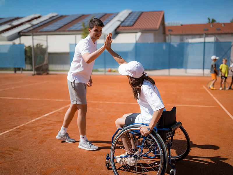Eindr&uuml;cke von einem weiteren Aktionstag Inklusion im Tennissport.