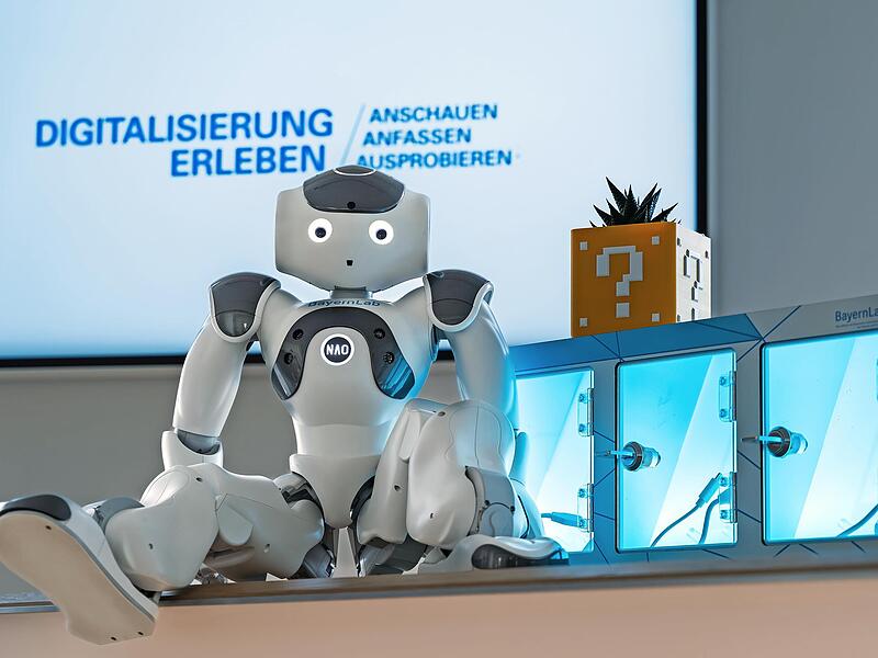 Digitales Wissen wird im &bdquo;Bayern-Lab&ldquo; vermittelt.