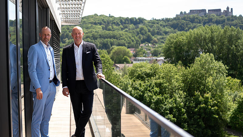 Wechsel an der operativen Spitze der Prodinger-Gruppe mit Hauptsitz im oberfränkischen Coburg: Markus Etttlin (rechts) folgt auf Steffen Prodinger (links).