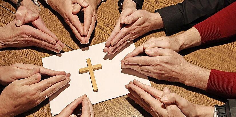 Wahlberechtigt sind alle Katholikinnen/Katholiken, die am Wahltag das 14. Lebensjahr vollendet und in der Gemeinde ihren Hauptwohnsitz haben. Wahlberechtigt sind alle Katholikinnen/Katholiken, die am Wahltag das 14. Lebensjahr vollendet und in der Gemeinde ihren Hauptwohnsitz haben.