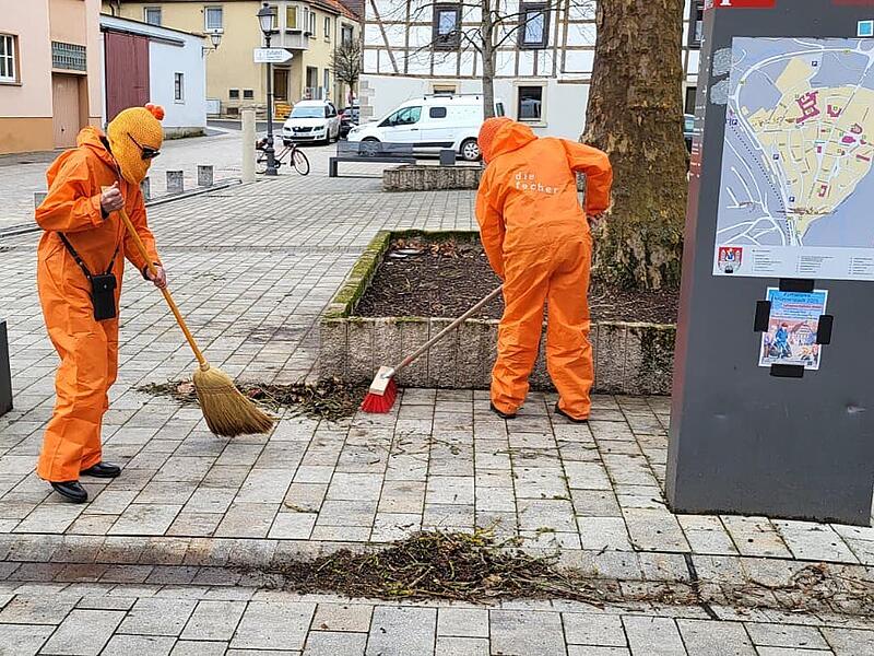 Ramadama Aufräumaktion am 14. März in MünnerstadtRamadama Aufräumaktion am 14. März in Münnerstadt „Die Fecher“ waren auch beim Ramadama dabei.