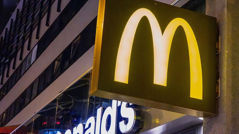 McRib wird aus dem Sortiment bei McDonald's genommen McRib wird aus dem Sortiment bei McDonald's genommen