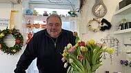 „Es war eine schöne Zeit“, sagt Wolfgang Götz, der nach seiner Ausbildung zum Gärtnermeister sein komplettes Berufsleben im traditionsreichen Familienbetrieb am Glockenberg in Coburg verbracht hat.