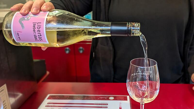 F&uuml;r die, die keine Lust auf Trinken hatten oder Fahren mussten, gab es alkoholfreien Secco.